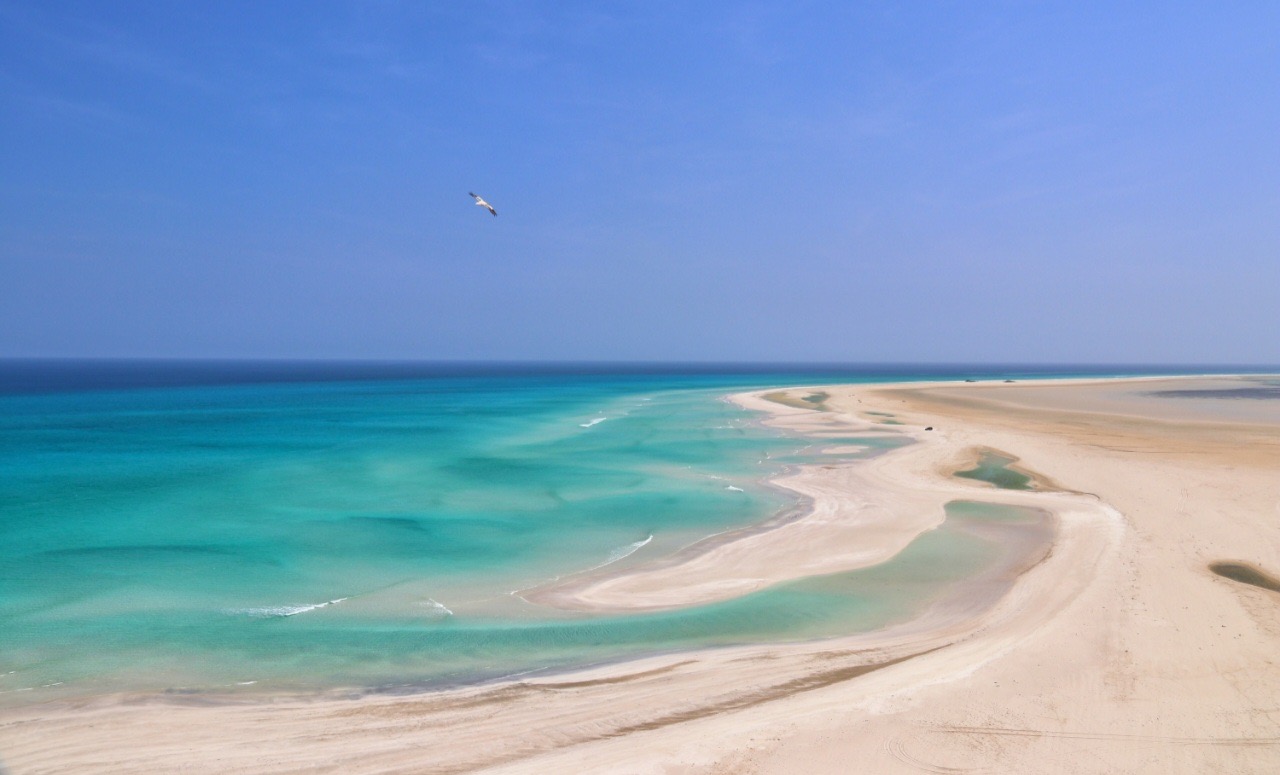White sands of Detwah Lagoon